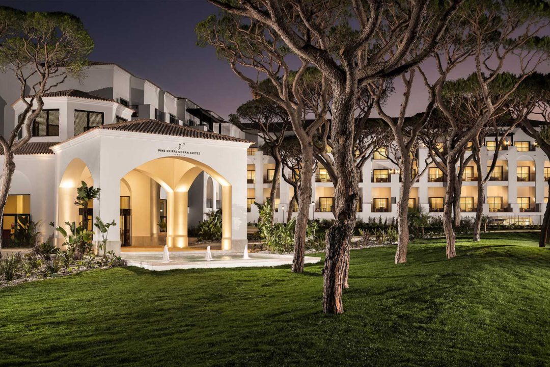 Pine Cliffs Hotel, A Luxury Collection Resort